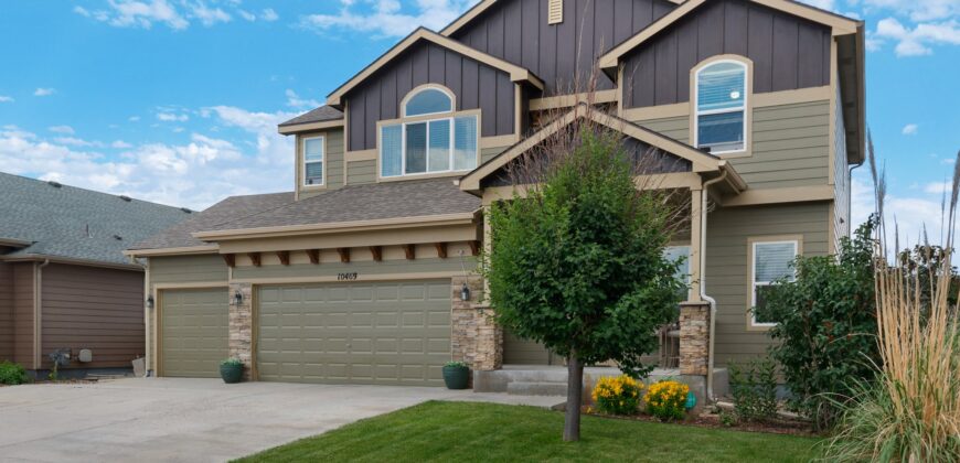 4 Car Garage Home in Lorson Ranch