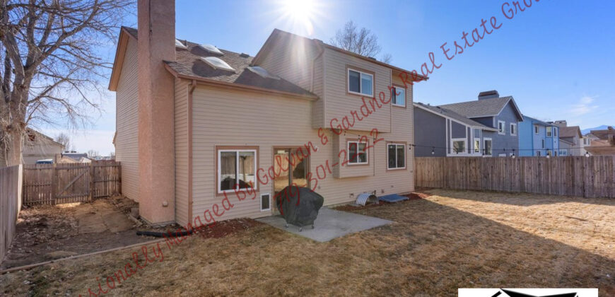 Beautiful 2 story home in The Morning Sun Sub Area