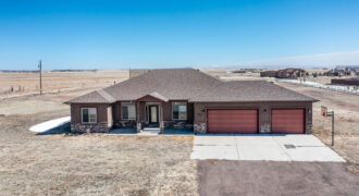 Sprawling Ranch Home FOR SALE! $750,000 Sought after RR-5 Acre Zoning-10935 McKissick Rd. Peyton, CO